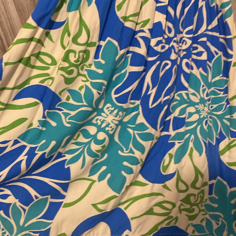 Dress - Picture 2 of 6